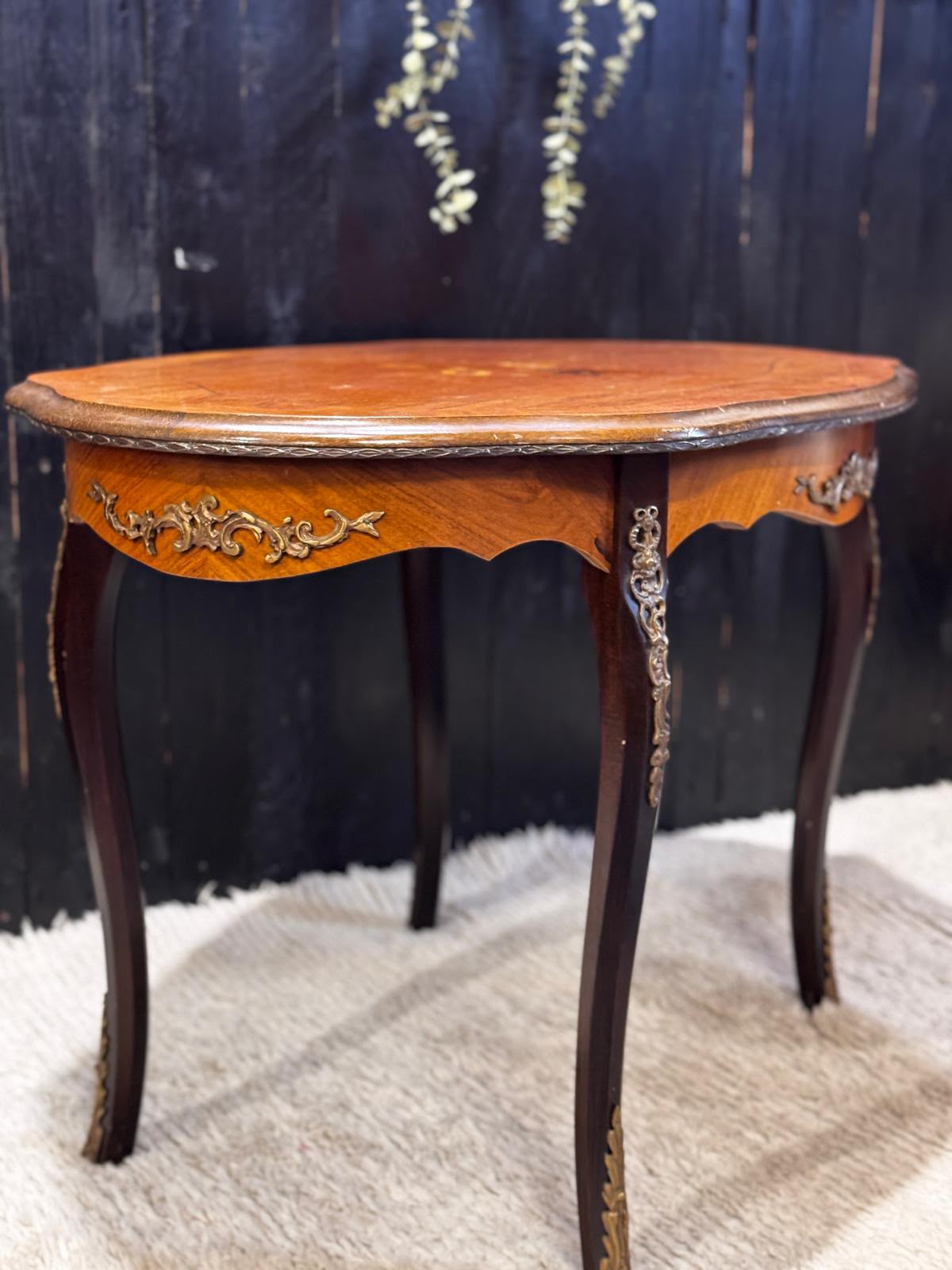Louis XV style oval parlor table with floral intarsia