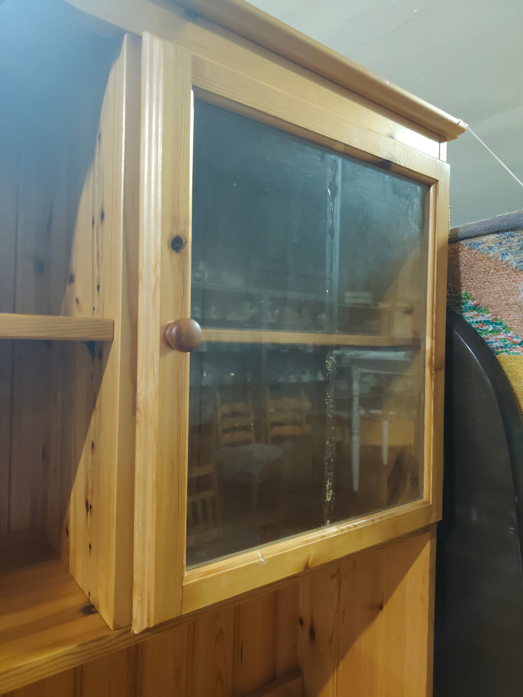 Priedes masīvkoka bufete