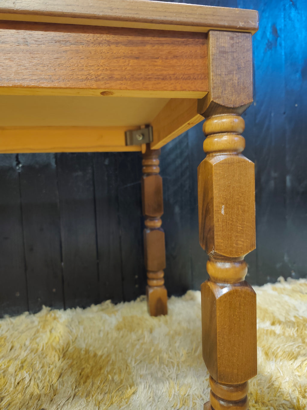Small coffee table with turned wooden legs